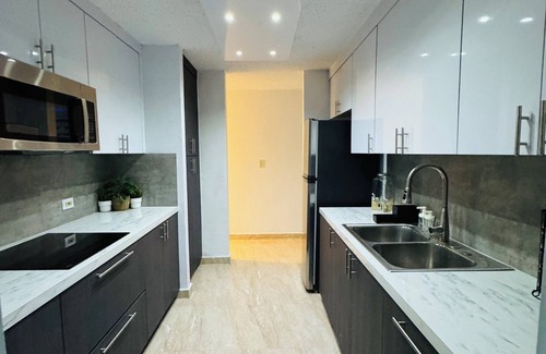 Sabana Llana Sur Apartamento | San Juan Moderm Residence with Amazing POOL all the comforts.