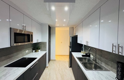 Sabana Llana Sur Apartamento | San Juan Moderm Residence with Amazing POOL all the comforts.