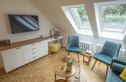 Ostrava Villa | Stylové ubytování ve Vile na Landeku - klid, soukromí a zároveň město na dosah!