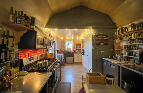 Kingman Casa | The Coyote Den #4: Experience Arizona Agritourism