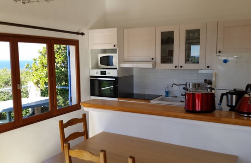 Ile du Levant Villa | Villa naturista paradisíaca con piscina y vistas al mar