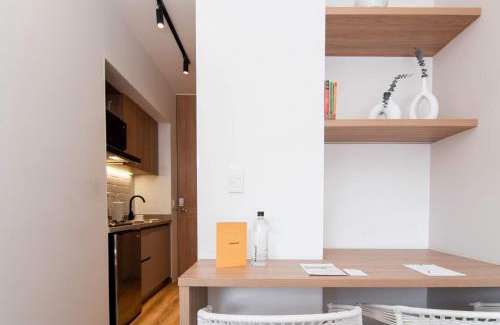 Chico Apartamento | Nuevecuatro by Wynwood House