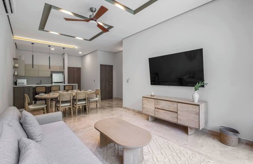Playa Paraiso Apartamento | Nuevo!, 2 hab, alberca privada, pasos del mar.