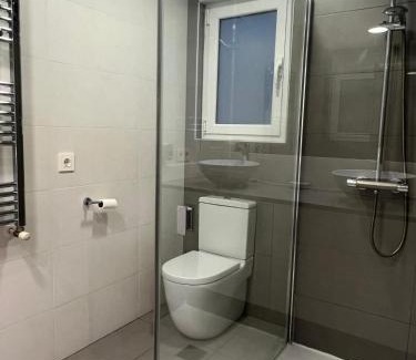 Segundo Ensanche Apartamento | Nuevo Apartamento en el centro by Lujo