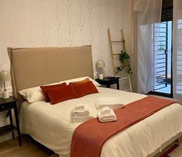 Sevilla Este Apartamento | Nuevo Moderno Apartamento de Lujo