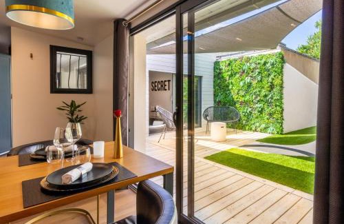 Perverie Casa | Nuit confort avec Balnéo XXL privative et Climatisation