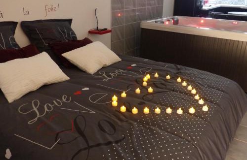 Auterive Apartamento | Nuit romantique avec Jacuzzi SPA privatif proche TOULOUSE
