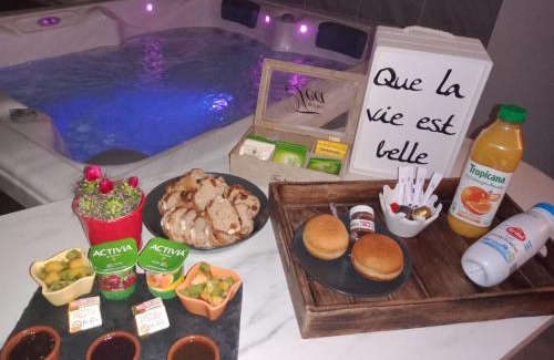 Auterive Apartamento | Nuit romantique avec Jacuzzi SPA privatif proche TOULOUSE