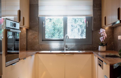 Kinosargous Casa | Num Suites & Lofts Athens