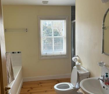 Schull Casa | Number 1 Bank House