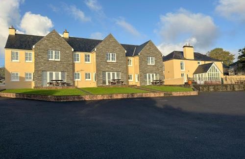 Schull Casa | Number 2 Bank House