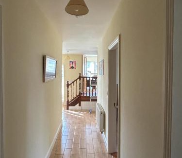 Schull Casa | Number 7 Bank House