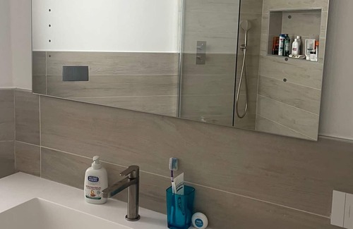 Seveso Apartamento | NUOVISSIMA CAMERA TRA MILANO, COMO E MONZA