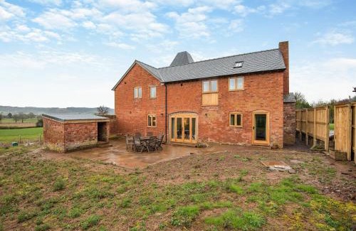 Canon Pyon Casa | Nupton Hop Kiln