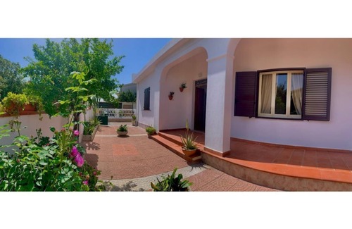 Orosei Casa | Nuraghe Holiday House. Spacious and comfortable single house. CIN P2090