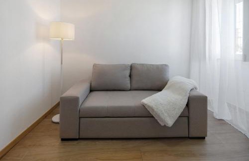 Praia da Vitoria Casa | Nuria House