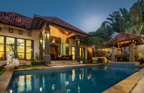 Nusa Dua Villa | Nusa Dua, 7 BDR, White Sandy Beaches, Super Location