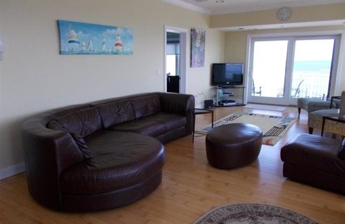 North Wildwood Apartamento | NW101 West Spruce Avenue, Unit 404