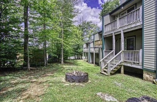 Timberline Condominio | NWA4- Beautifully updated! Sleeps 8