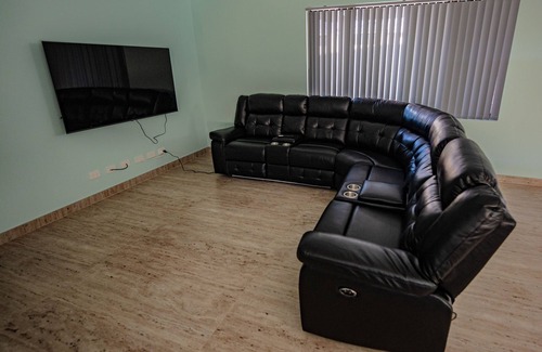 Wannanup Casa | nWelcome to our refreshing home at suburb of Wannanup.