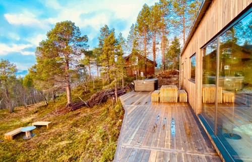 Nordby Casa | Ny hytte i Malangen