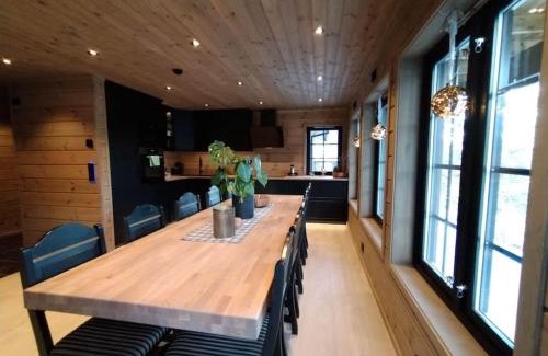 Stryn Casa | Ny og moderne hytte i Stryn