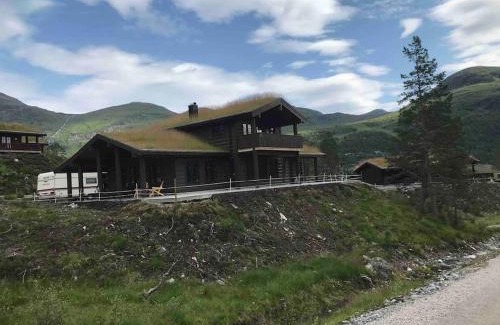 Stryn Casa | Ny og moderne hytte i Stryn