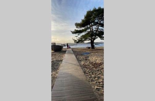 Ny Hellesund Casa | Nybygd feriebolig rett ved strand til leie!