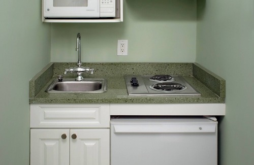 Lincoln Square Apartamento | NYC Getaway! Great Amenities & Proximity to American Museum of Natural History!