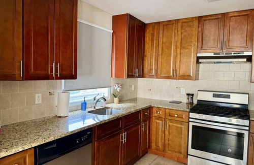 Passaic Casa | NYC Getaway! Spacious & Comfortable