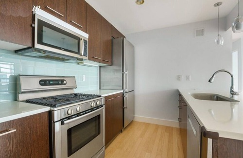 Queens Casa | NYC Luxus, 3 Schlafzimmer/2 Badezimmer, Home Office, 10 Minuten von Times Square
