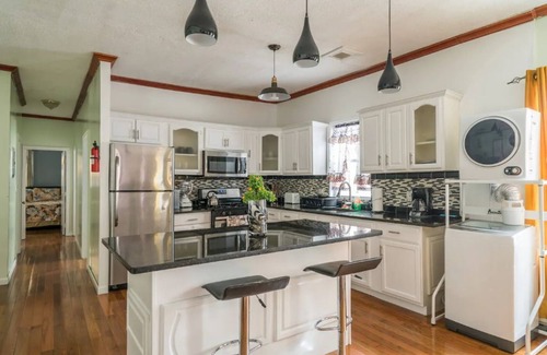East Flatbush Casa | NYCHaven2:
