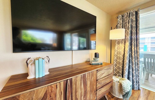 Newport Casa | Nye Beach! Restaurants, Shop & Walk to Beach!