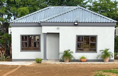 Central Apartamento | Nzi Apartments Best Self catering accommodation in Tutume Botswana