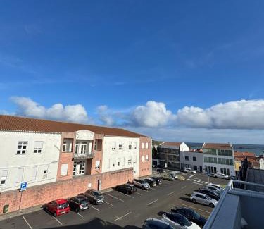 Praia da Vitoria Apartamento | Oásis da Praia