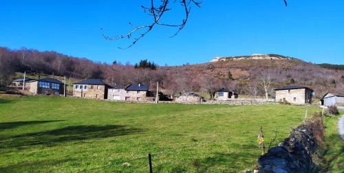 Eiriz Casa | O Busto Aldea Rural, Apartamento HORNO 2