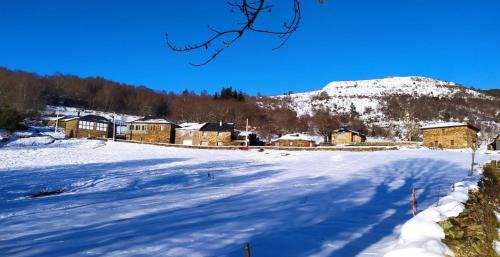 Eiriz Casa | O Busto Aldea Rural, Apartamento HORNO 2