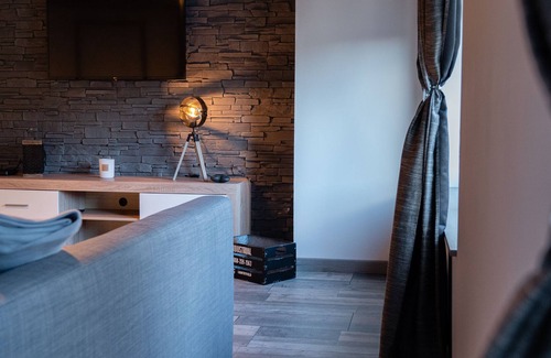 Gedinne Casa | O cocoon of Mya