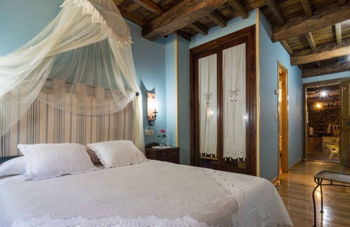 O Pino Casa | O Muíño de Pena Casa Rural