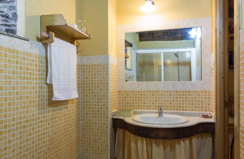 O Pino Casa | O Muíño de Pena Casa Rural