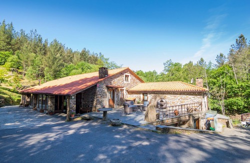 O Pino Casa | O Muiño de Pena