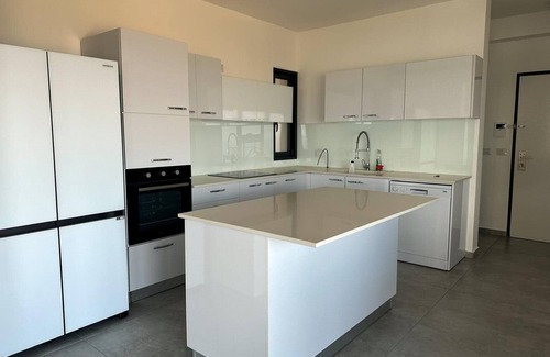 Moonwalk Apartamento | O&O Group - Cozy 1 BR Condo Azure Residences