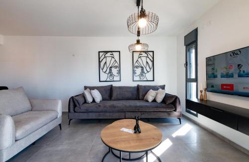 Or Yehuda Apartamento | O&O Group - Luxury APT/3 BR/New Tower/Parking