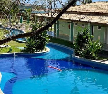 Arembepe Apartamento | O Paraíso é aqui: Pé na Areia em Arembepe
