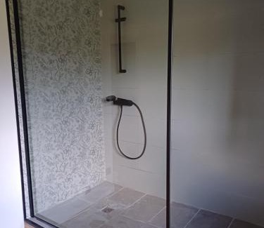 Montreuil-le-Henri Casa | O'Pix Cottage