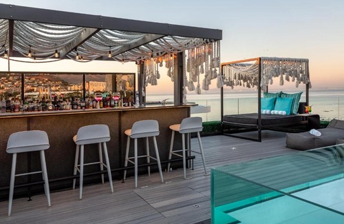 Mouille Point Hotel | O' Two Hotel