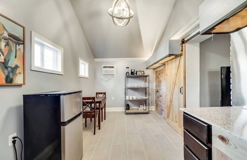 Oak Cliff Apartamento | Oak Cliff Guesthouse- Experience Tiny House Living