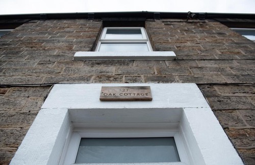 Deepcar Casa | Oak Cottage