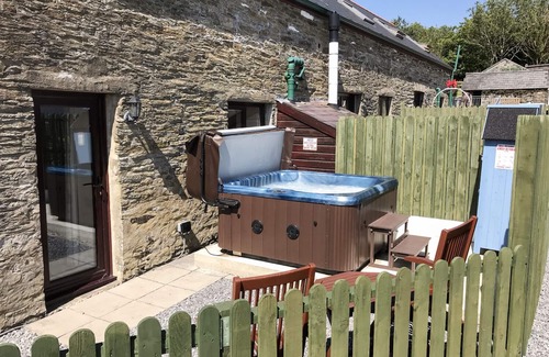 Llandysul Cabaña | OAK COTTAGE, mascotas en Newcastle Emlyn, Ref 943683