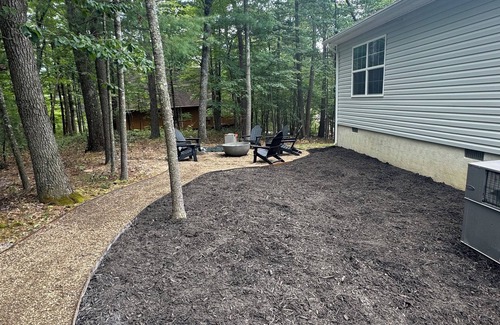 Mount Jackson Casa | Oak & Ember Lodge Modern Luxury Nestled in the Woods- Resort 2.2 miles away